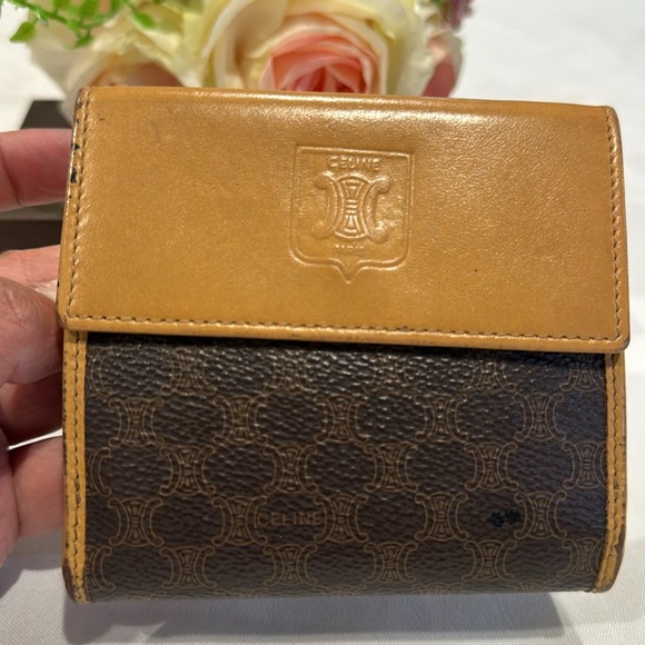 Authentic Celine wallet - Picture 2 of 12